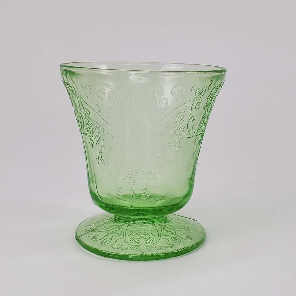 Vintage Green Uranium Glass Florentine No 1 Poppy Footed Tumbler 3.5 Inch Glows